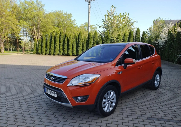 Ford Kuga cena 32700 przebieg: 198606, rok produkcji 2011 z Borne Sulinowo małe 326